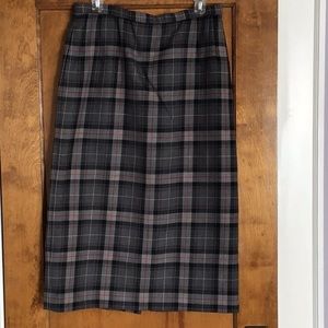 Vintage Pendleton wool skirt, 32 inches long 16